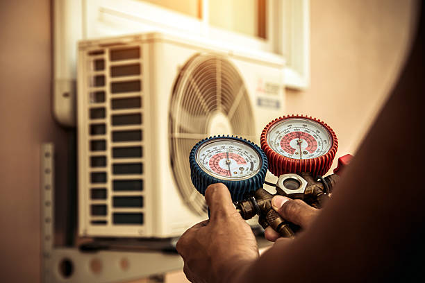 Professional Hvac Installation technician working in Finly, IN